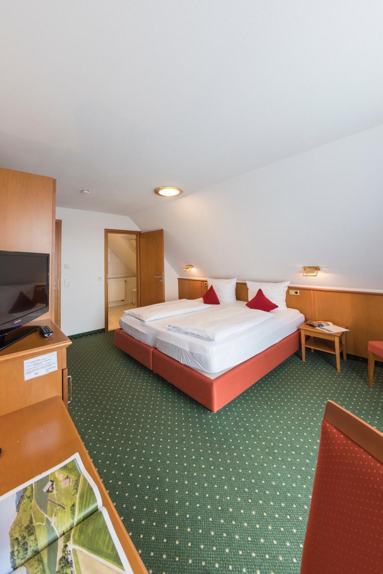 Widmann'S Loewen Hotel Königsbronn Екстериор снимка
